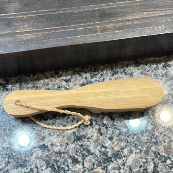 NEW AVEDA pumice stone with handle​​ - Picture 4 of 4